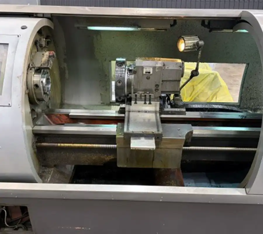 Przestrzeń robocza tokarki CNC STYLE 510 z automatycznym zmieniaczem narzędzi i dużą wydajnością obróbki Przestrzeń robocza tokarki CNC STYLE 510 z automatycznym zmieniaczem narzędzi i dużą wydajnością obróbki